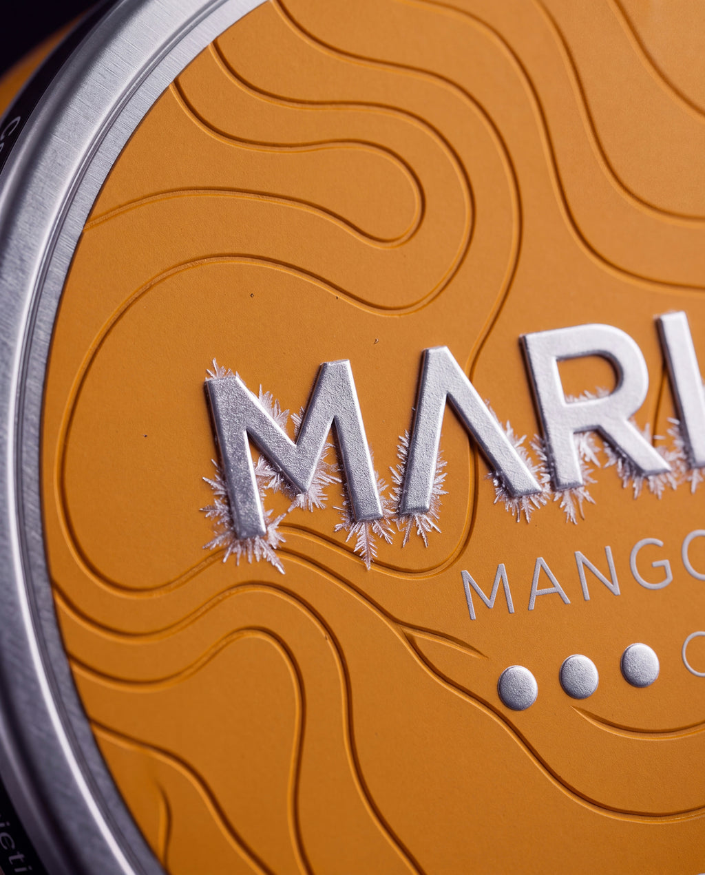 MARIA Mango can, macro texture detail
